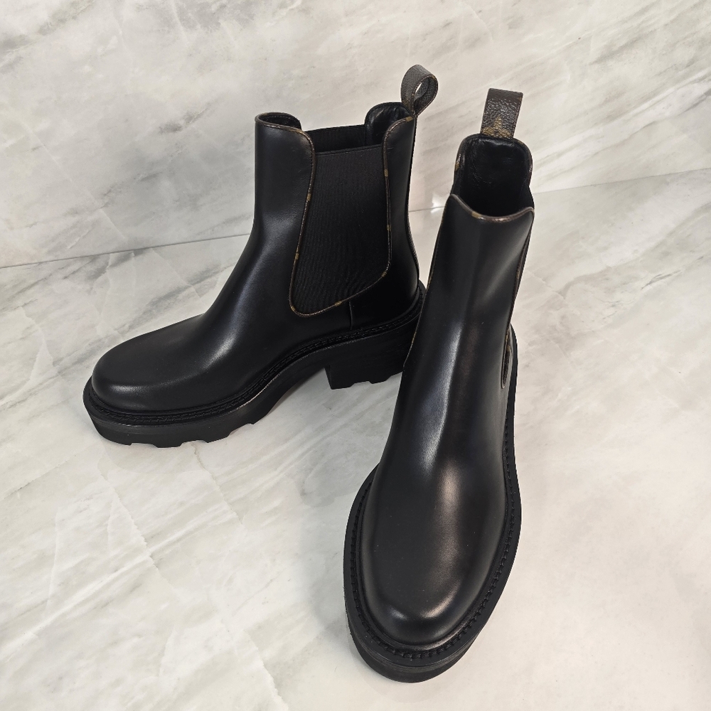Louis Vuitton Beaubourg Ankle Boots - Picture 2 of 7